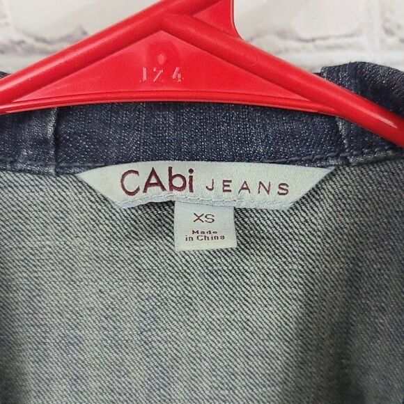 CAbi Vintage Lucy Jean Jacket #860 Indigo Blue Stretch Denim Fitted Pleat Collar - Picture 4 of 9